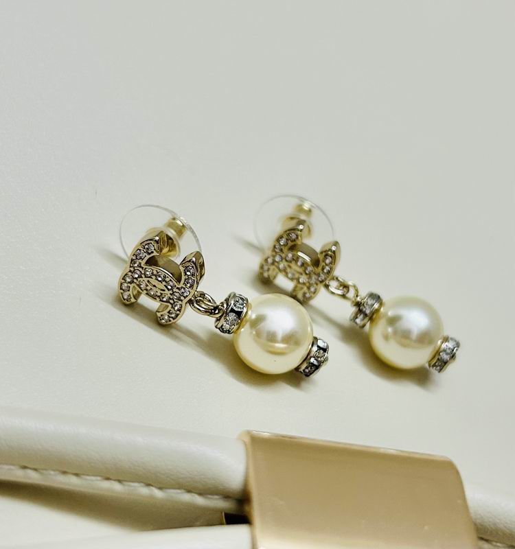 Chanel Earring 04yxs321